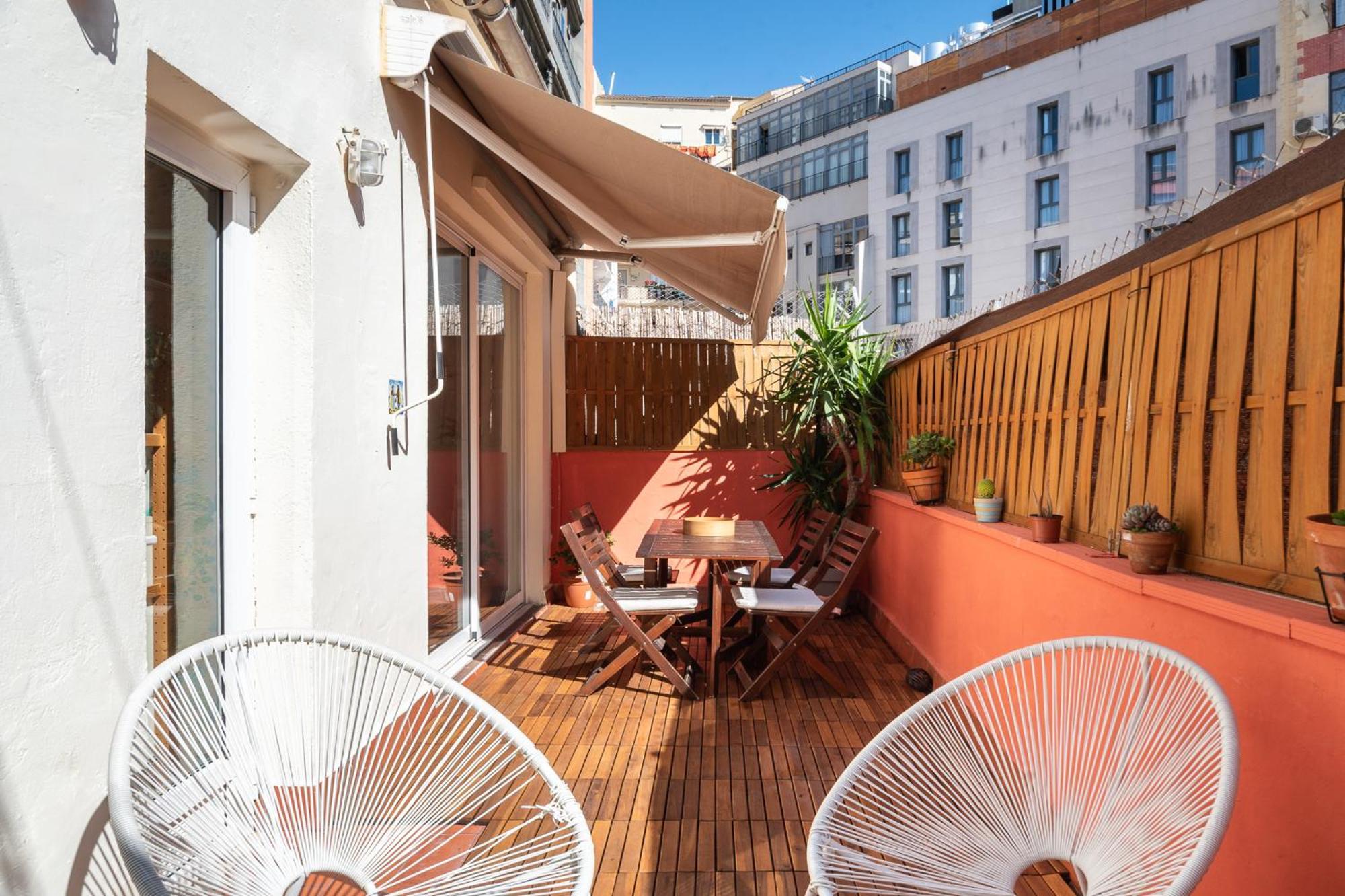 Spacious & Sunny Apt With Terrace In The City Center Barcelone Extérieur photo