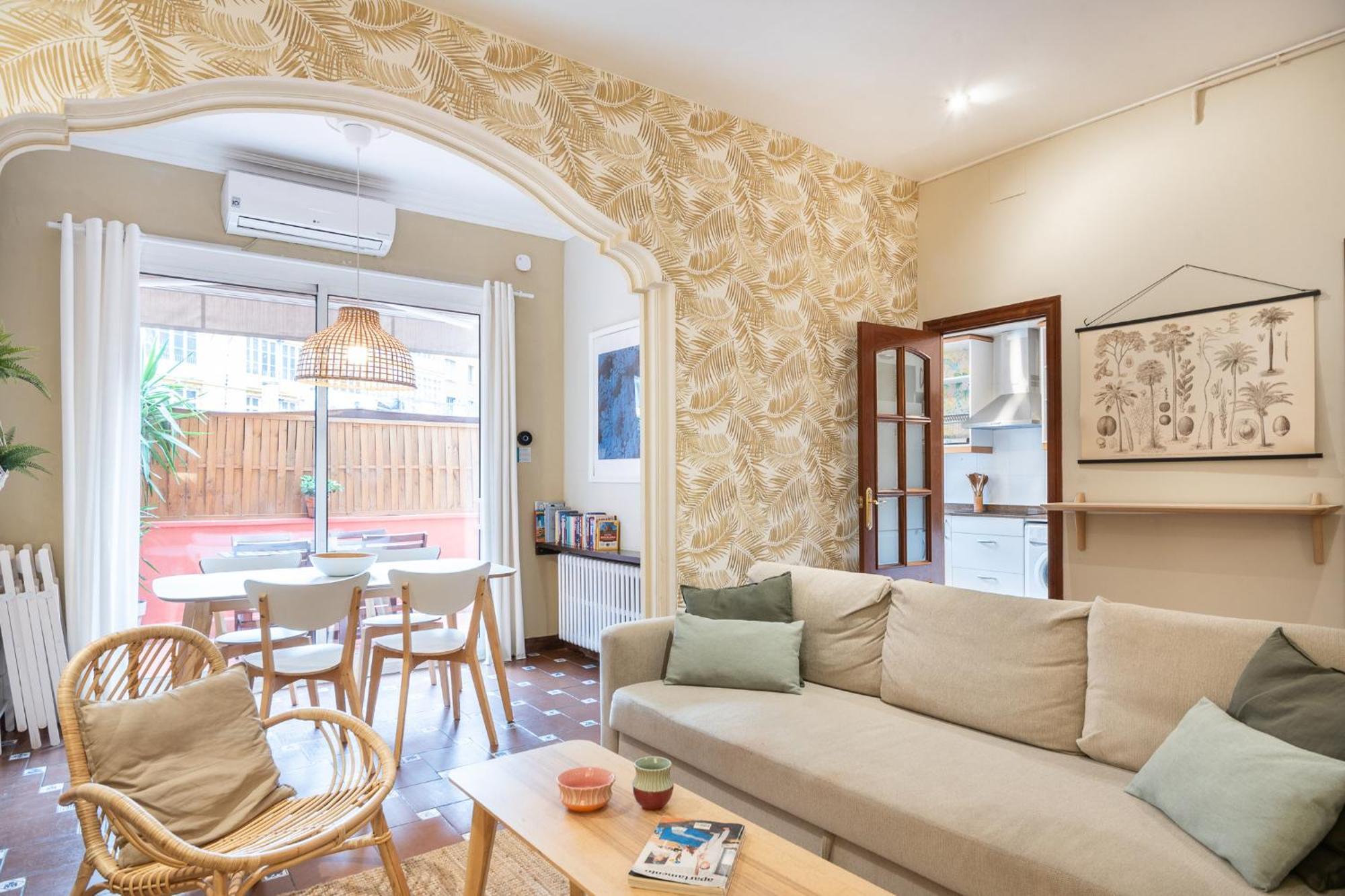 Spacious & Sunny Apt With Terrace In The City Center Barcelone Extérieur photo
